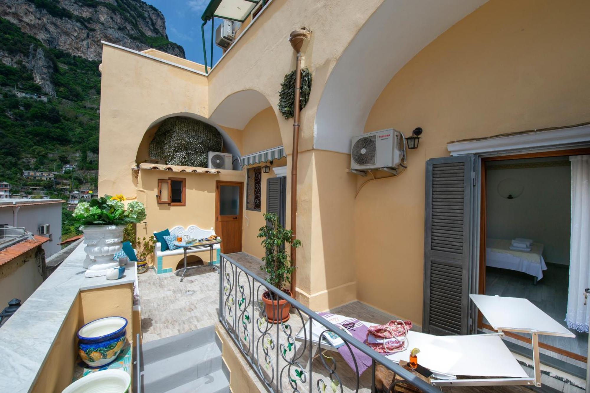 Amore Rentals - Casa Barbera B Positano Eksteriør bilde