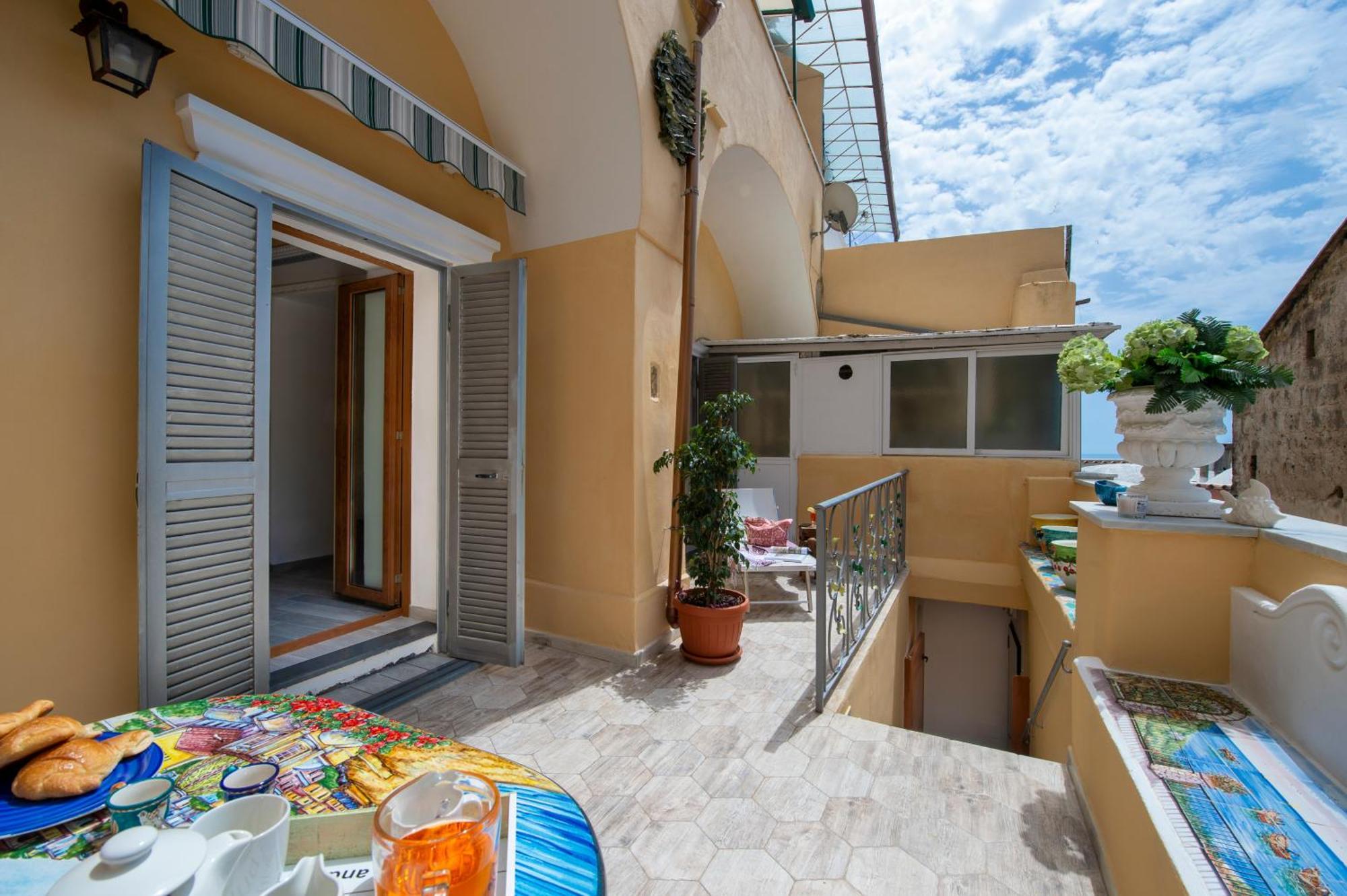 Amore Rentals - Casa Barbera B Positano Eksteriør bilde